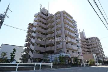 宝マンショングランスクエア中切の外観（北西側から）