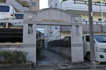 エントランスアプローチ