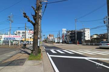 敷地北西側の前面道路