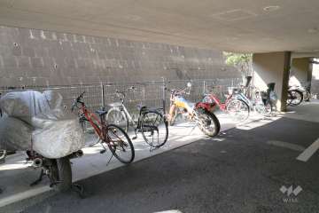 駐輪場・バイク置場