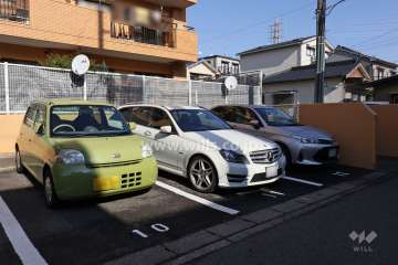 敷地内駐車場（屋外平面式）