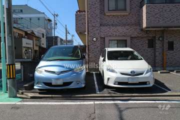 敷地内駐車場（屋外平面式）