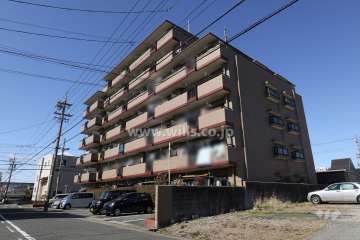 宝楠ハイツの外観（南東側から）