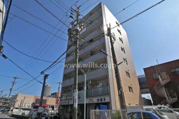 フォレスト萩野通の外観(南西側から)