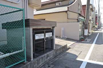 ゴミ置き場