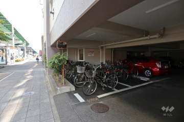 駐輪場