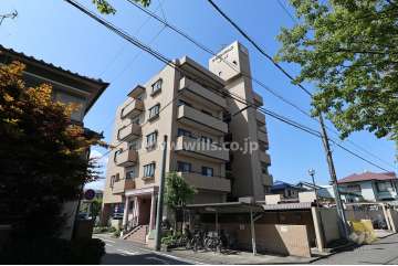 ライオンズマンション鳩岡の外観（北東側から）