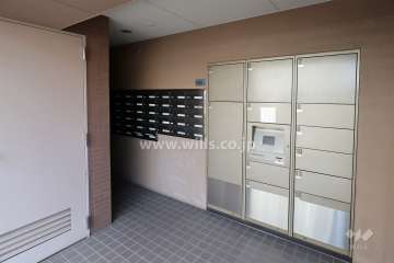 宅配ボックスと共用ポスト