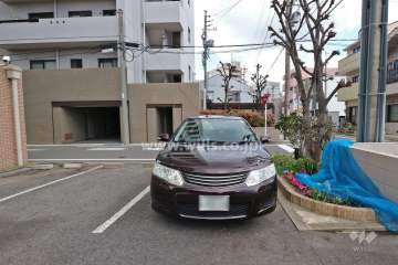 敷地内駐車場(屋外平面式)