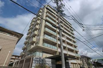 マストスクエア平安通の外観（南西側から）