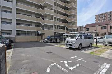 敷地内駐車場(屋外平面式)
