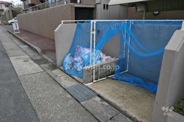 ゴミ置き場