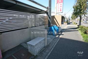 ゴミ置き場