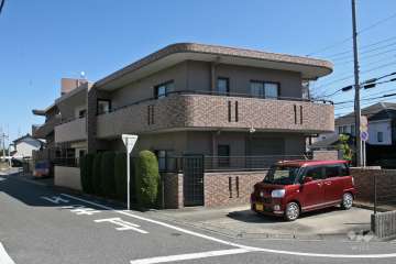 ラビデンス東丘の外観(南側から)