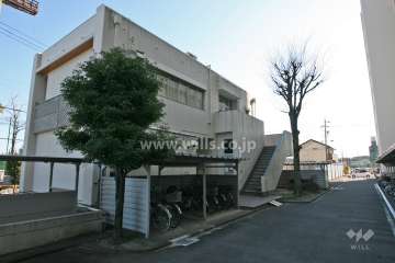 集会場