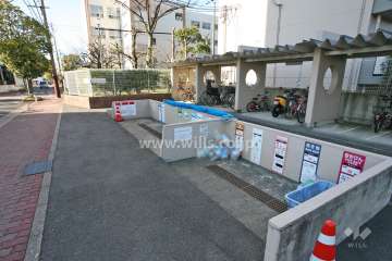 ゴミ置き場