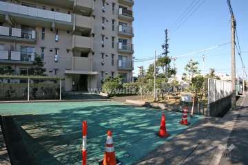 駐車場入り口