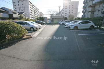 敷地内駐車場（屋外平面式）