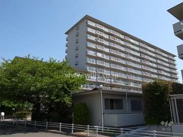 千里山田コーポラスA棟