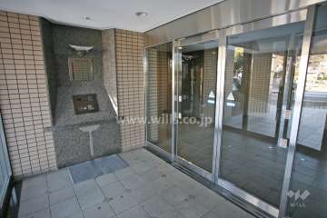 エントランスホール