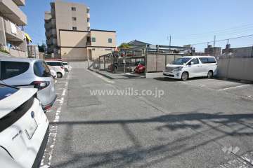 敷地内駐車場（屋外平面式）