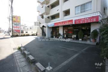 1階部分の店舗