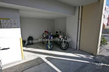 バイク置場