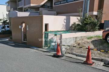 ゴミ置き場
