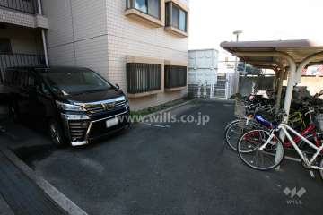 敷地内駐車場（屋外平面式）