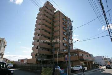 ライオンズマンション左京山第3の外観(北西側から)
