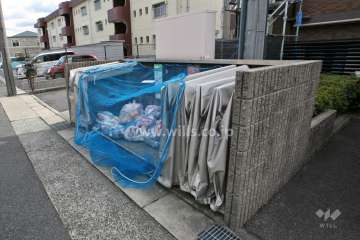ゴミ置き場