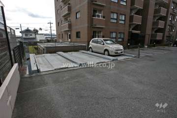 敷地内駐車場(屋外機械式)