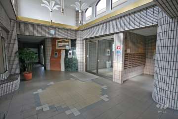 エントランスホール