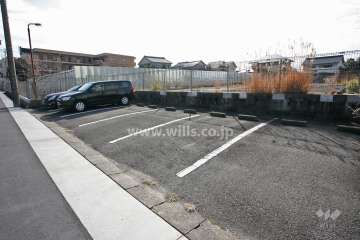 敷地内駐車場(屋外平面式)