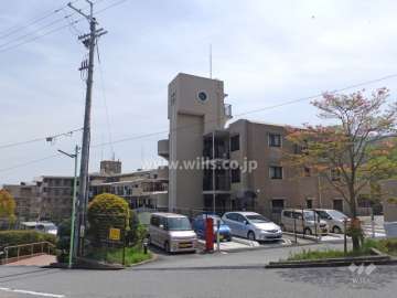 カネボウ西宮名塩グリーンマンションの外観（西側から）