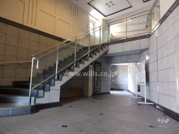 エントランスホール