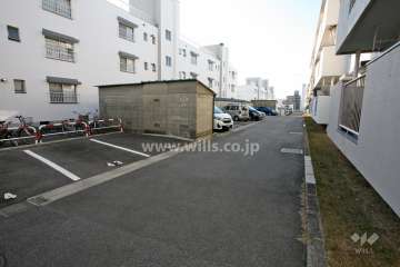 敷地内駐車場（屋外平面式）