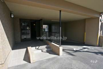 エントランスアプローチ