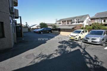 敷地内駐車場(屋外平面式)