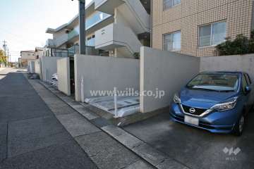 敷地内駐車場(屋外平面式)