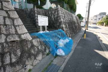 ゴミ置き場