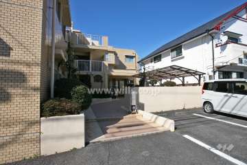 エントランスアプローチ