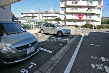 敷地内駐車場(屋外平面式)