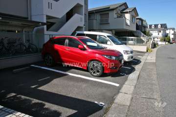 敷地内駐車場(屋外平面式)