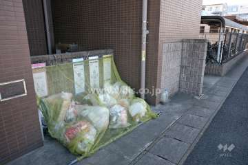 ゴミ置き場