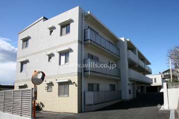 駐車場出入り口