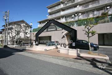 エントランスアプローチ