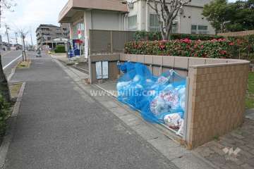 ゴミ置き場