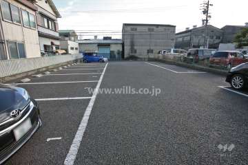 敷地内駐車場(屋外平面式)