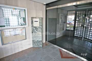 エントランスホール